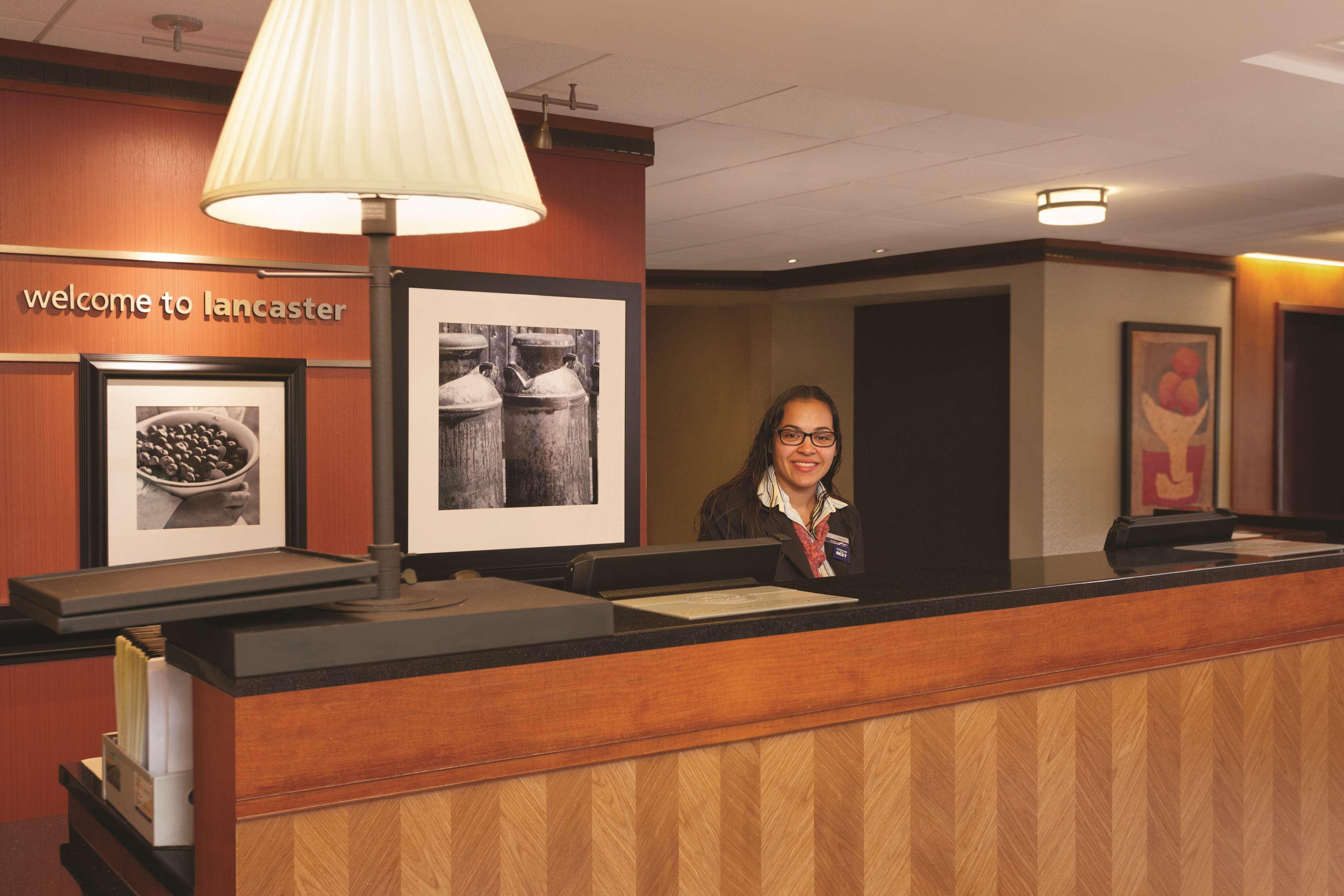 Hampton Inn Lancaster Esterno foto
