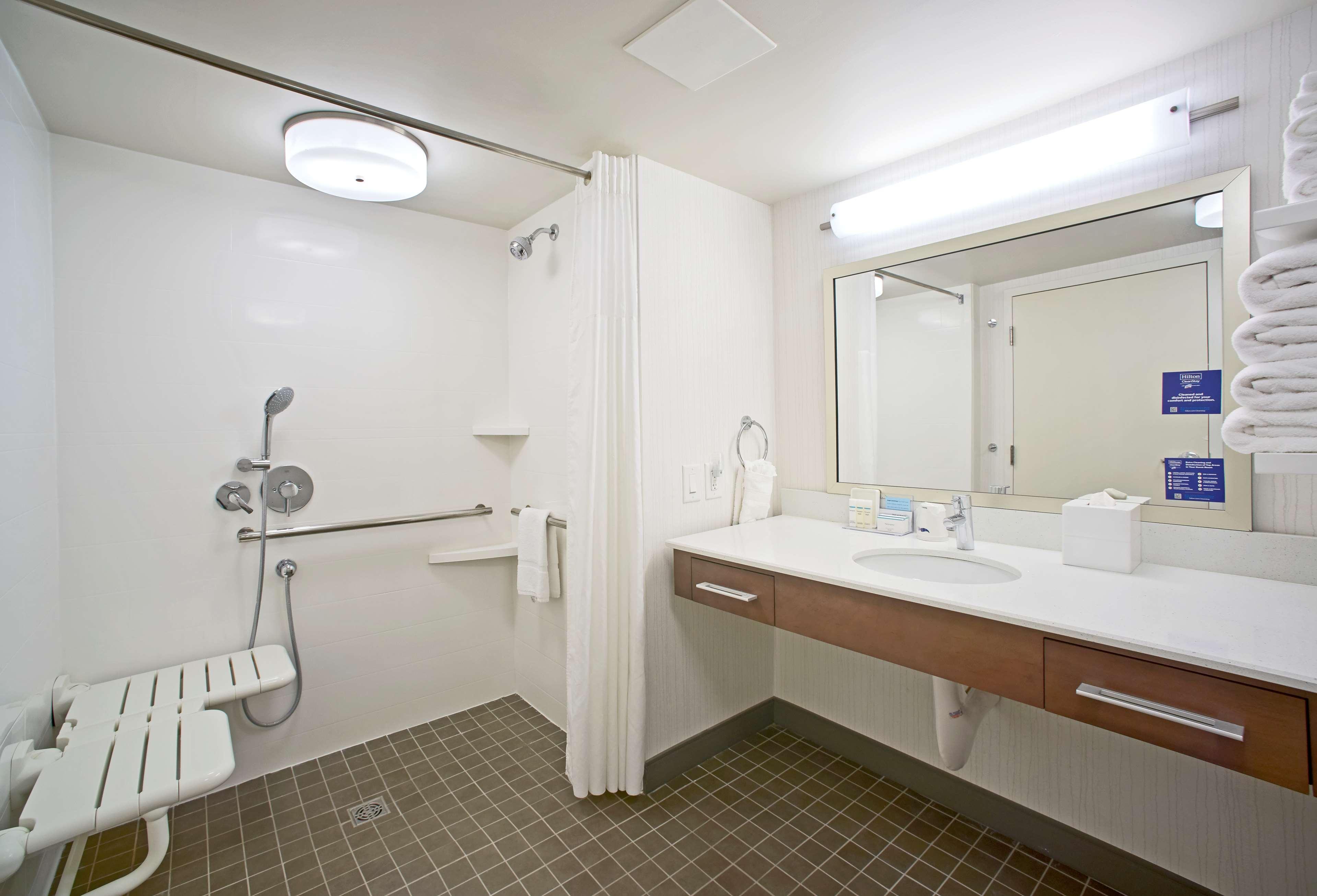 Hampton Inn Lancaster Esterno foto