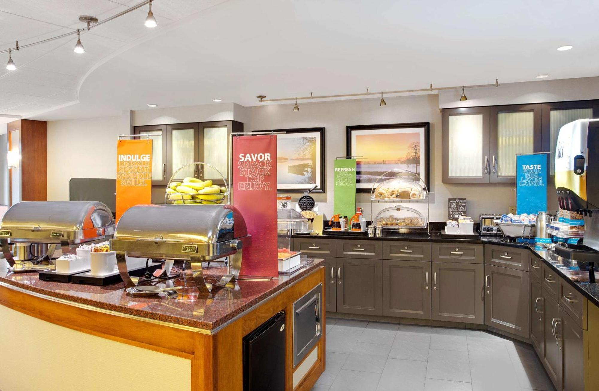 Hampton Inn Lancaster Esterno foto