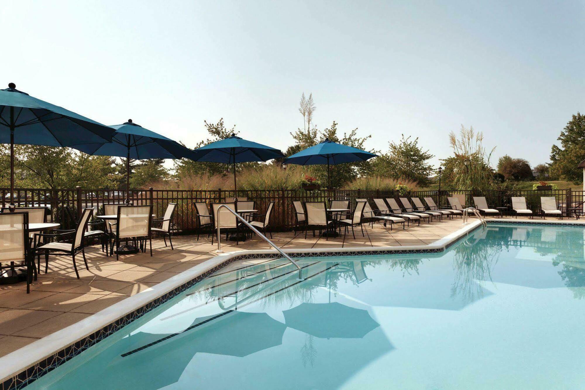 Hampton Inn Lancaster Esterno foto